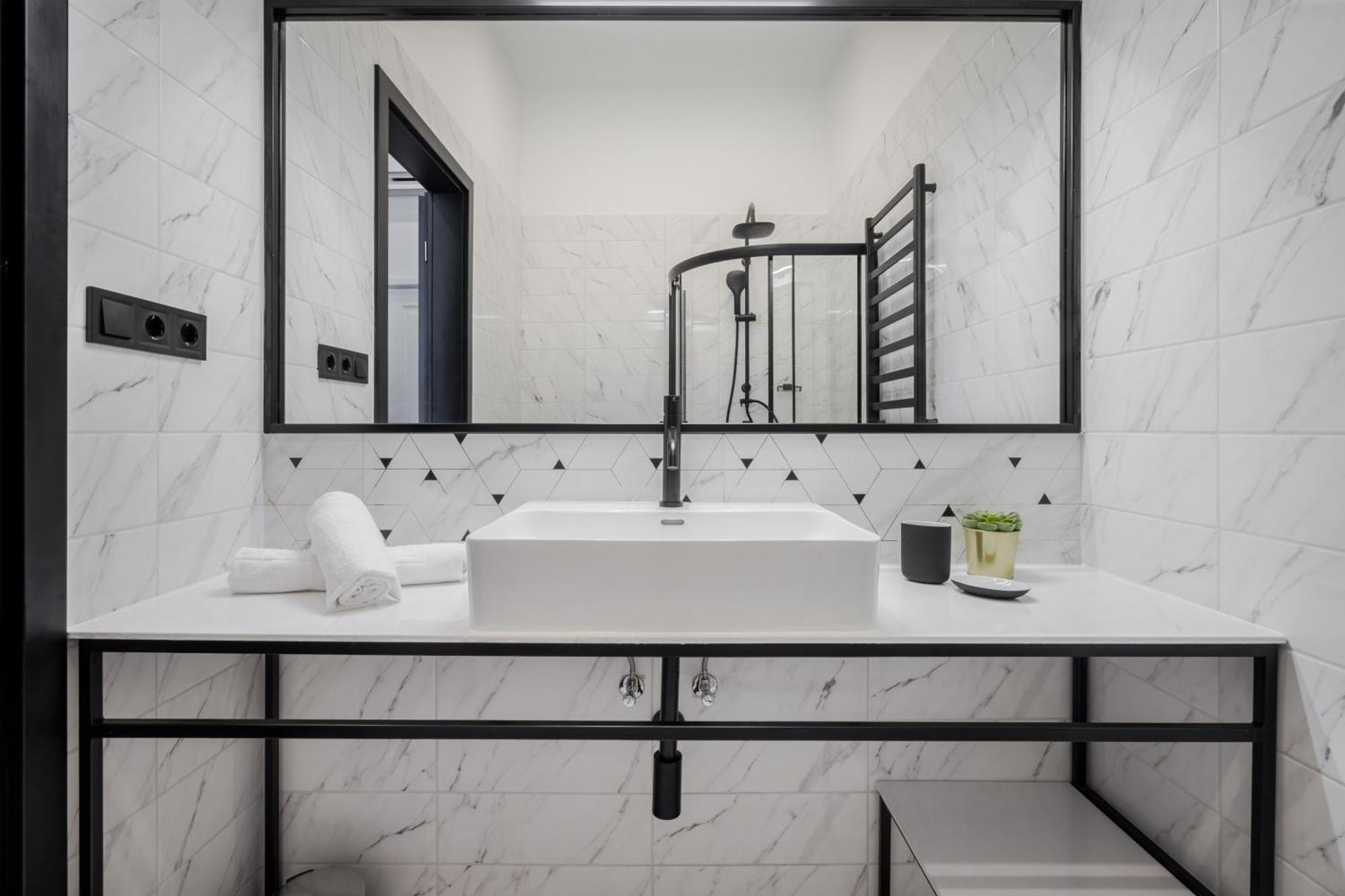 Budapest Cereja Boutique — Photos 1
